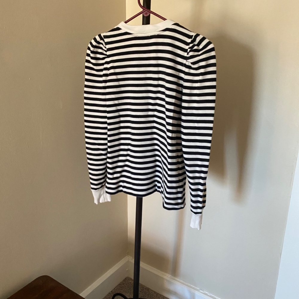 Top - Picture 2 of 3